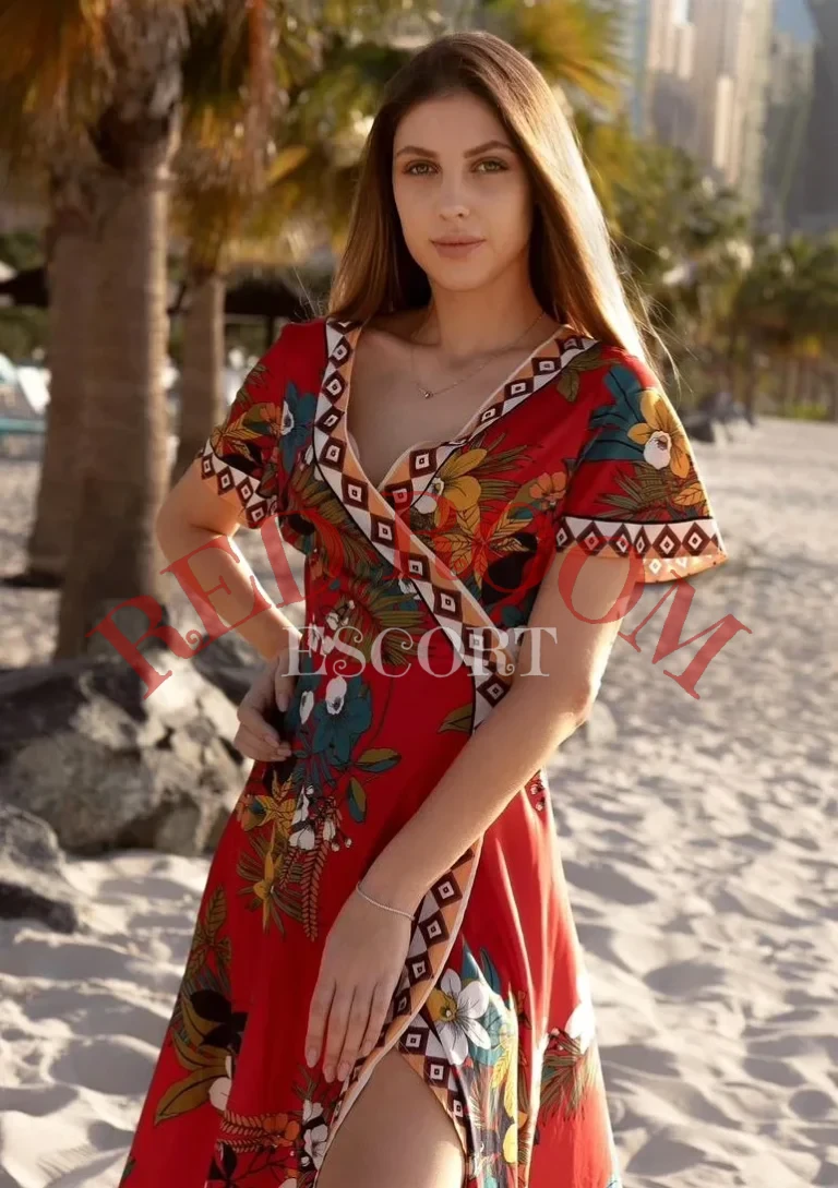 Эскортница Марика - грудь 2, рост 175 см, вес 58 кг, цвет волос Шатенки