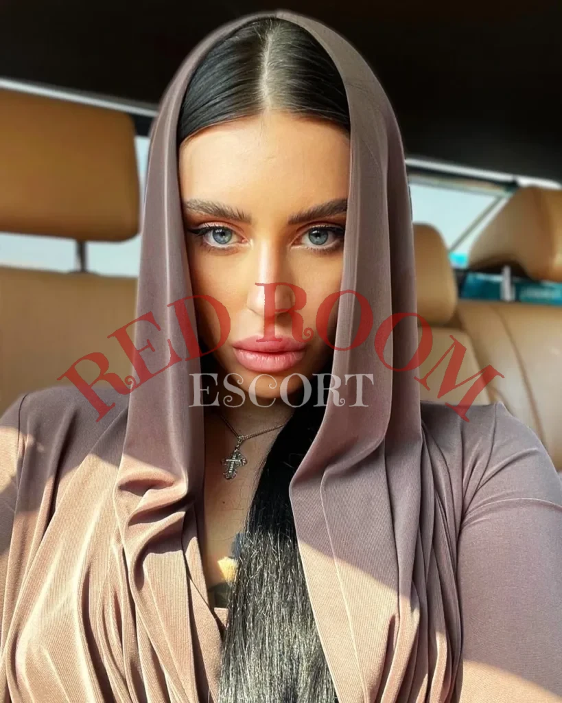 Aleks — возраст 21, рост 180, вес 60, размер груди 3