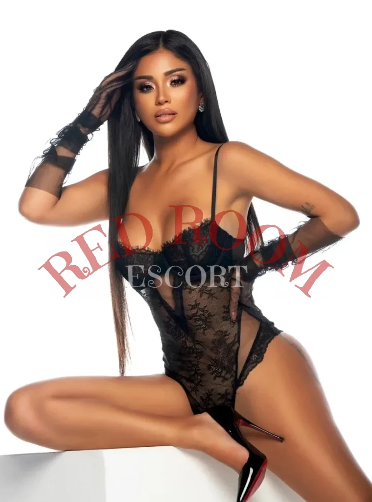 Каталина — возраст 23, рост 168, вес 49, размер груди 3