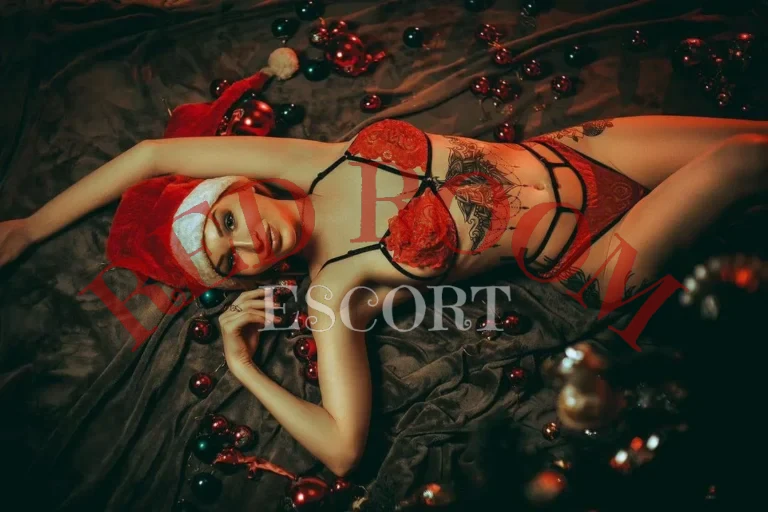 Эскортница Стася - грудь 2, рост 182 см, вес 60 кг, цвет волос Блондинки