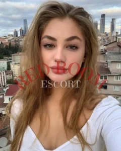 Эскортница Джульетта - грудь 1, рост 172 см, вес 56 кг, цвет волос Блондинки