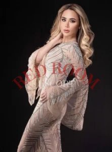 Эскортница Алина - грудь 2, рост 174 см, вес 58 кг, цвет волос Блондинки