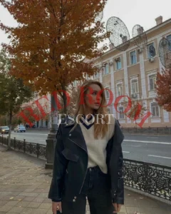 Эскортница Кармен - грудь 2, рост 174 см, вес 60 кг, цвет волос Блондинки