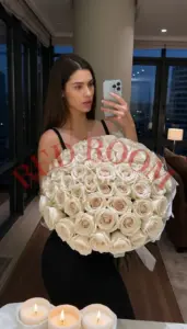 Эскортница Софио - грудь 2, рост 178 см, вес 45 кг, цвет волос Брюнетки
