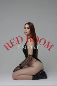 Эскортница Марианна - грудь 2, рост 180 см, вес 66 кг, цвет волос Русые
