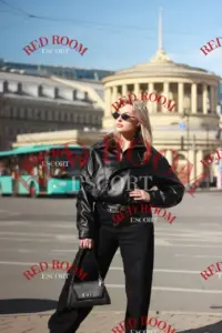 Эскортница Бугатти - грудь 3, рост 165 см, вес 60 кг, цвет волос Шатенки