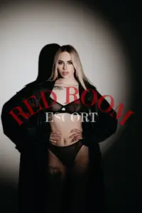 Эскортница Дейзи - грудь 1, рост 170 см, вес 50 кг, цвет волос Шатенки