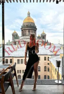 Эскортница Роза - грудь 1.5, рост 180 см, вес 71 кг, цвет волос Блондинки, этничность Европейская