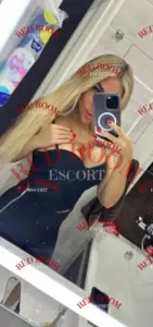 Эскортница Фокси - грудь 3, рост 167 см, вес 50 кг, цвет волос Русые