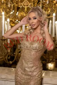 Эскортница Перси - грудь 2, рост 180 см, вес 60 кг, цвет волос Шатенки